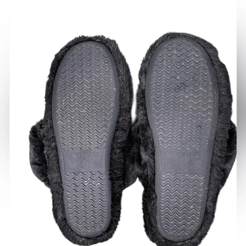 Steve Madden Women's Faux Fur Criss Cross Comfy Slippers Size Largest Black - Picture 3 of 7